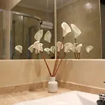 杰尔马纳公寓 公寓 *