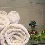 杰尔马纳公寓