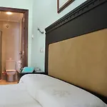 杰尔马纳公寓 公寓 *
