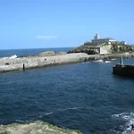 杰尔马纳公寓 *